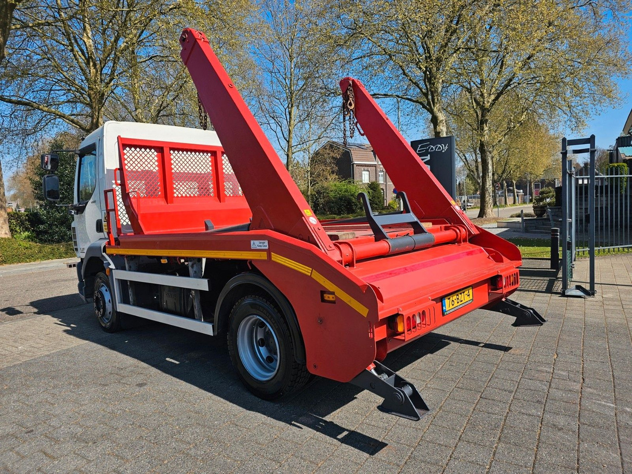 DAF LF 220 Euro Absetzkipper - Sklápěč: obrázek 4 DAF LF 220 Euro Absetzkipper - Sklápěč: obrázek 4
