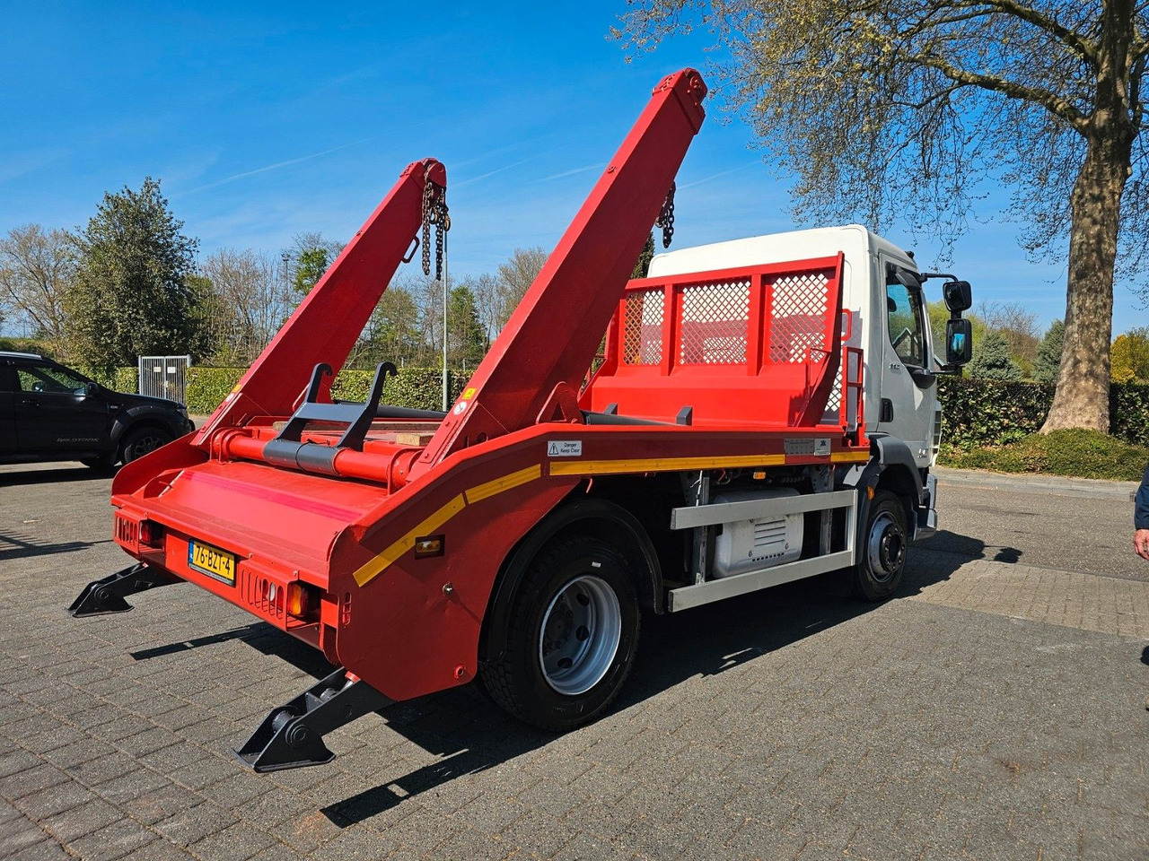 DAF LF 220 Euro Absetzkipper - Sklápěč: obrázek 2 DAF LF 220 Euro Absetzkipper - Sklápěč: obrázek 2