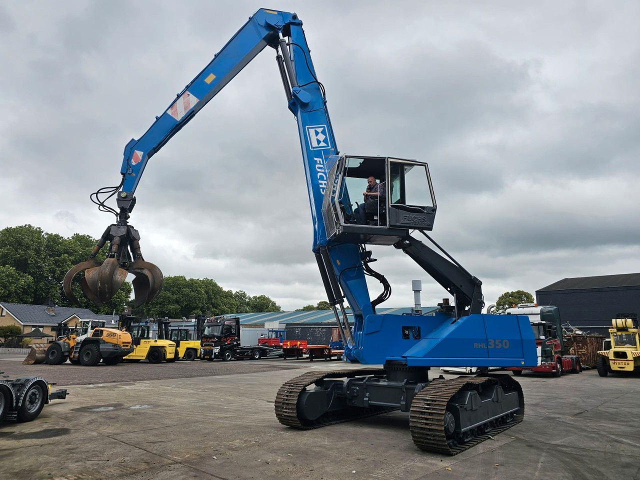Fuchs RHL 350 Umschlagbagger Mit Verstellbare Raupen - Buldozer: obrázek 1 Fuchs RHL 350 Umschlagbagger Mit Verstellbare Raupen - Buldozer: obrázek 1