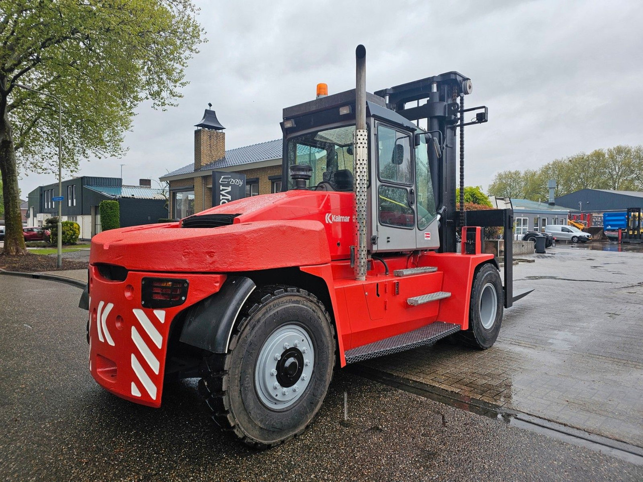 Kalmar DCE 160-6 Diesel - Dieselový vysokozdvižný vozík: obrázek 4 Kalmar DCE 160-6 Diesel - Dieselový vysokozdvižný vozík: obrázek 4