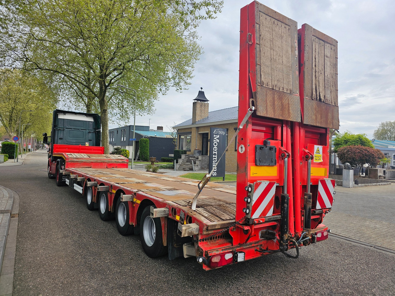 Kässbohrer LB4E With Hydraulic Flip Ramps - Podvalníkový návěs: obrázek 4 Kässbohrer LB4E With Hydraulic Flip Ramps - Podvalníkový návěs: obrázek 4