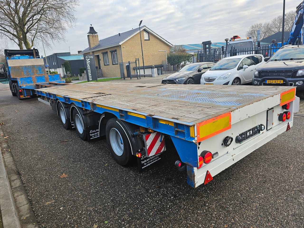 LAG O-3-40 UF Semie lowloader - Podvalníkový návěs: obrázek 3 LAG O-3-40 UF Semie lowloader - Podvalníkový návěs: obrázek 3