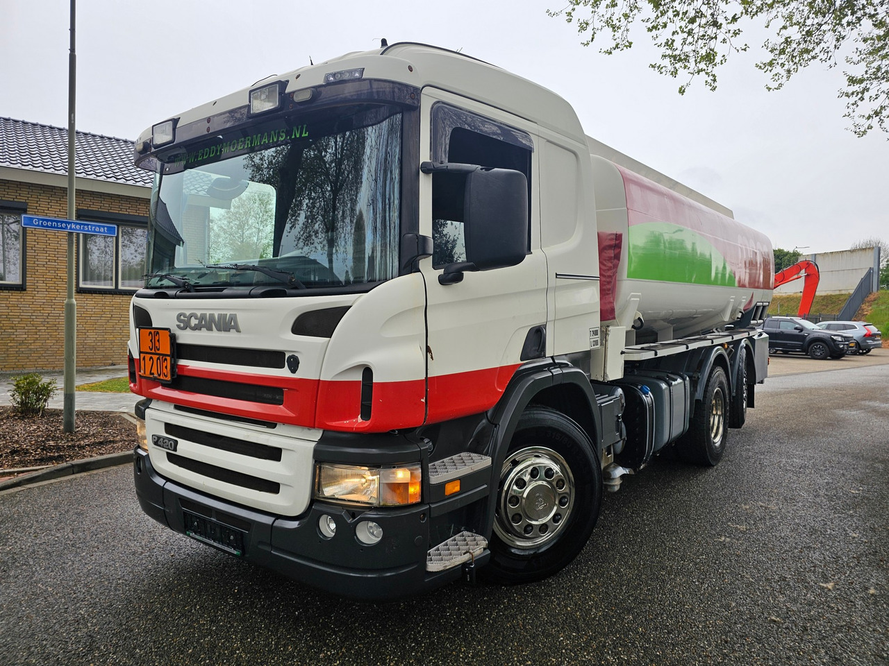 Scania P420 Cp 19 6x2*4 - Cisternové vozidlo: obrázek 3 Scania P420 Cp 19 6x2*4 - Cisternové vozidlo: obrázek 3