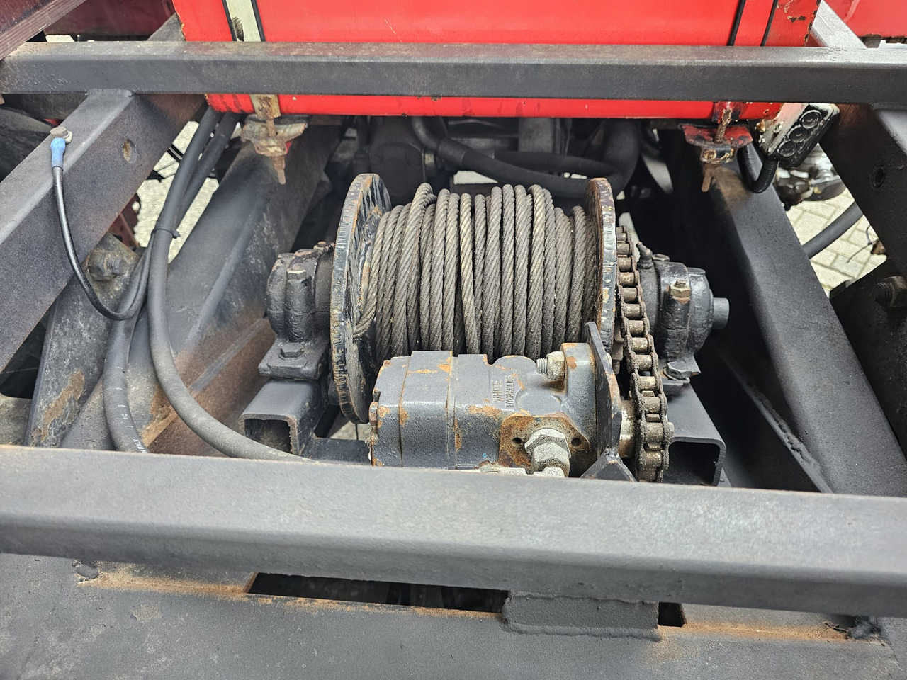 Auto s hydraulickou rukou Unimog 406/U9000 4x4: obrázek 12