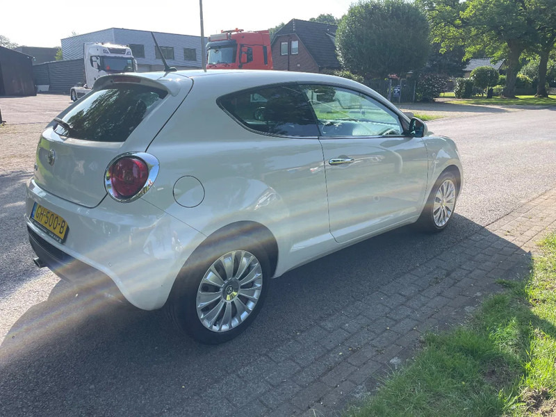 Alfa Romeo MiTo ALFA MITO Diesel ZEER MOOI - Hatchback: obrázek 5 Alfa Romeo MiTo ALFA MITO Diesel ZEER MOOI - Hatchback: obrázek 5