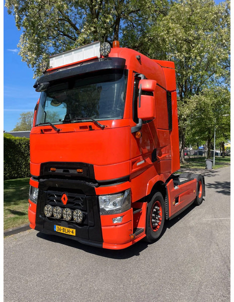 Renault T HIGH 440 - Tahač: obrázek 1 Renault T HIGH 440 - Tahač: obrázek 1