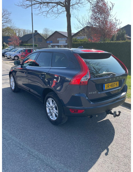 Volvo XC60 XC60 DZ88/DZ8850 5 Cilinder Euro 5 - Hatchback: obrázek 3 Volvo XC60 XC60 DZ88/DZ8850 5 Cilinder Euro 5 - Hatchback: obrázek 3