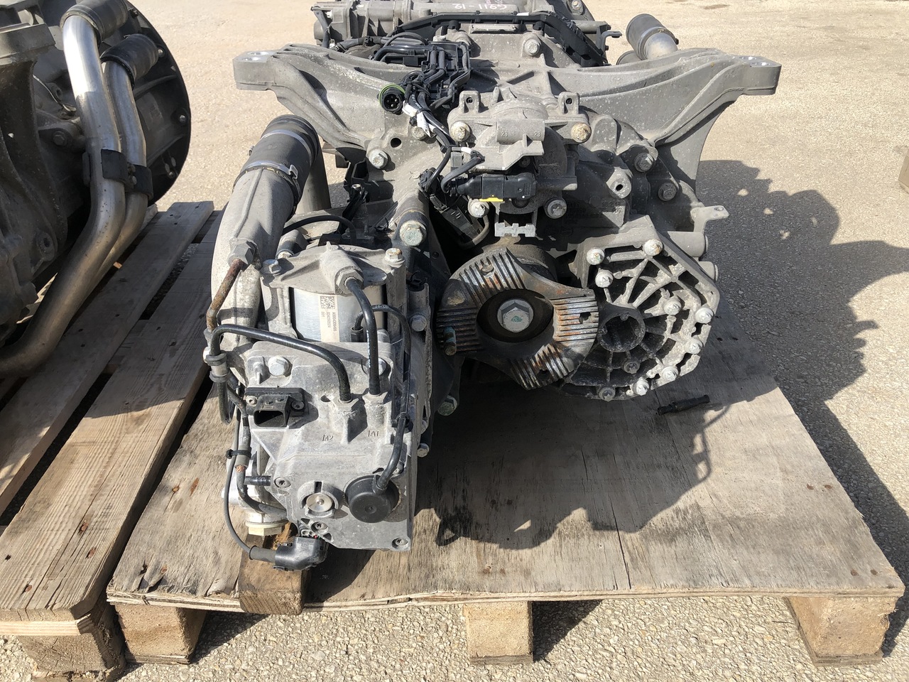 GEARBOX G211-12 ZKL RETARDER ACTROS MP4 (AVAILABLE 2PCS) - Převodovka pro Nákladní auto: obrázek 5 GEARBOX G211-12 ZKL RETARDER ACTROS MP4 (AVAILABLE 2PCS) - Převodovka pro Nákladní auto: obrázek 5