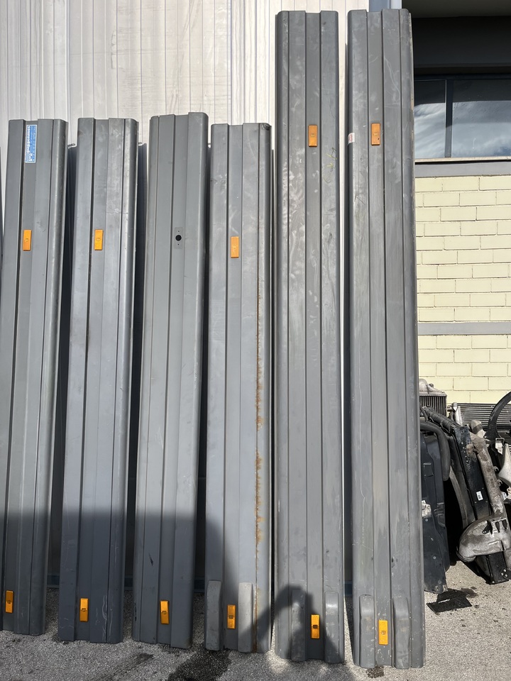 LATERAL UNDERRUN PROTECTION,PROTECTIVE RAIL,SIDE PANELLING, LEFT AND RIGHT MERCEDES-BENZ ATEGO - Aerodynamika/ Spoilery pro Nákladní auto: obrázek 3 LATERAL UNDERRUN PROTECTION,PROTECTIVE RAIL,SIDE PANELLING, LEFT AND RIGHT MERCEDES-BENZ ATEGO - Aerodynamika/ Spoilery pro Nákladní auto: obrázek 3