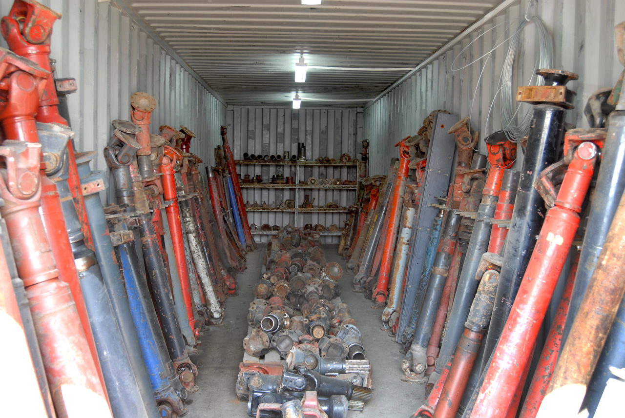 PROPELLER SHAFT FOR MERCEDES-BENZ AND MAN - Kardan pro Nákladní auto: obrázek 1 PROPELLER SHAFT FOR MERCEDES-BENZ AND MAN - Kardan pro Nákladní auto: obrázek 1