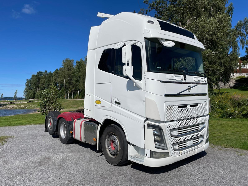 Volvo FH16 600 - Tahač: obrázek 1 Volvo FH16 600 - Tahač: obrázek 1