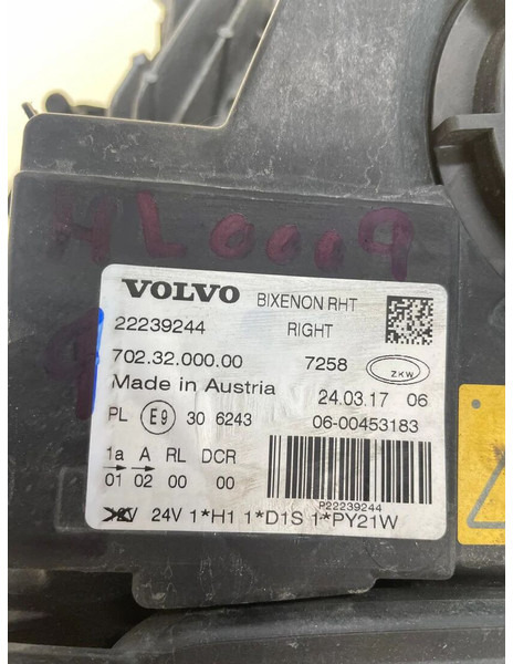 Volvo FH4 - Světlomet: obrázek 2 Volvo FH4 - Světlomet: obrázek 2