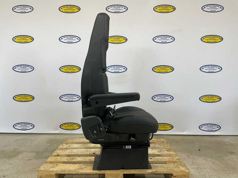 Volvo FH5 - Sedaček: obrázek 4 Volvo FH5 - Sedaček: obrázek 4