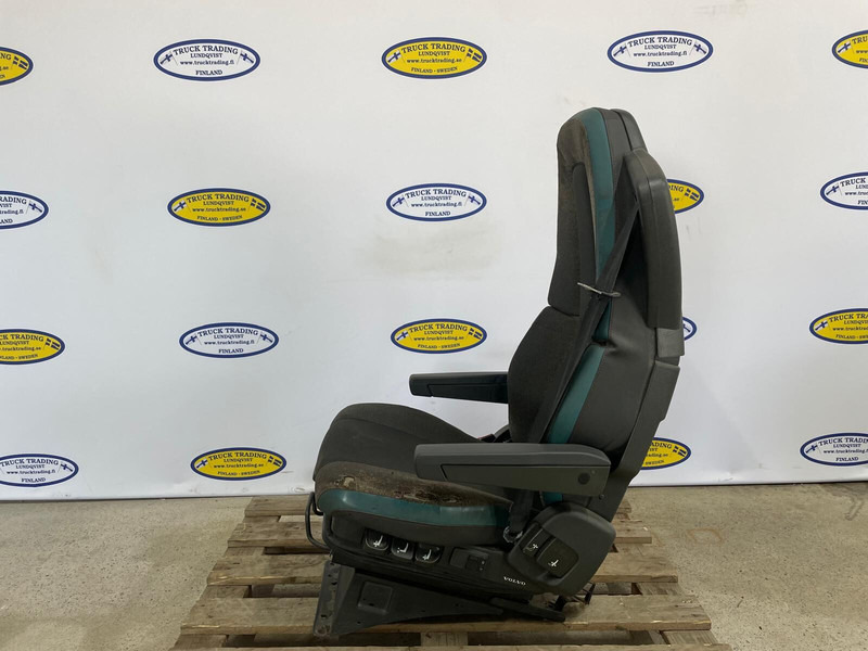 Volvo FM - Sedaček: obrázek 3 Volvo FM - Sedaček: obrázek 3