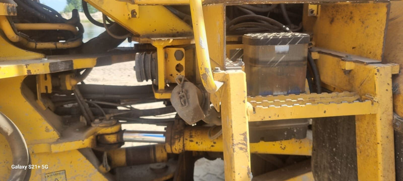 Volvo L220E - Kolový nakladač: obrázek 4 Volvo L220E - Kolový nakladač: obrázek 4