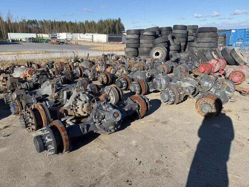 Volvo RTS2370A RSS1125 RTH2610F RTH3312 RTH3815 MD15 CTEV87 - Zadní náprava: obrázek 1 Volvo RTS2370A RSS1125 RTH2610F RTH3312 RTH3815 MD15 CTEV87 - Zadní náprava: obrázek 1