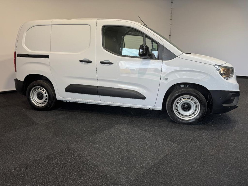 Opel COMBO 1.5 Blue HDI 100 S&S Airco Navigatie Apple car play 3 zits - Malá dodávka: obrázek 3 Opel COMBO 1.5 Blue HDI 100 S&S Airco Navigatie Apple car play 3 zits - Malá dodávka: obrázek 3