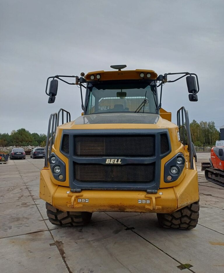 Bell B30E - Kloubový sklápěč: obrázek 1 Bell B30E - Kloubový sklápěč: obrázek 1