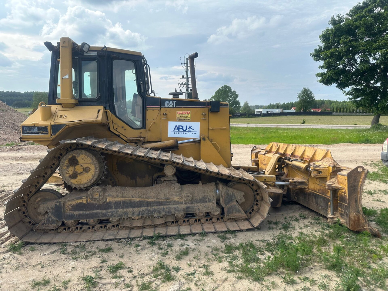 Caterpillar D6M LGP - Buldozer: obrázek 3 Caterpillar D6M LGP - Buldozer: obrázek 3
