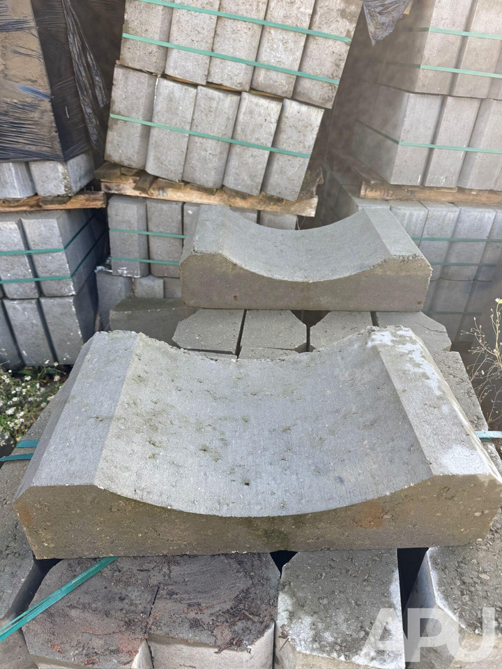 Koryto/Korytko Betonowe Odwodnieniowe 60x33x15 - Stavební zařízení: obrázek 1 Koryto/Korytko Betonowe Odwodnieniowe 60x33x15 - Stavební zařízení: obrázek 1