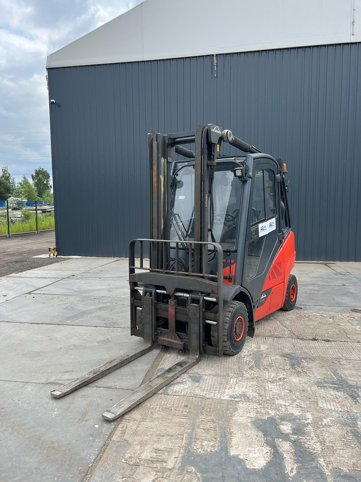 LINDE H25D-02 - Vysokozdvižný vozík: obrázek 2 LINDE H25D-02 - Vysokozdvižný vozík: obrázek 2