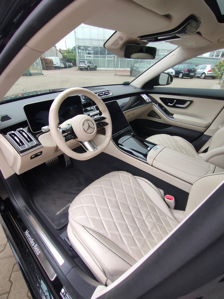 Mercedes-Benz S400 4 Matic LONG - Osobní auto: obrázek 2 Mercedes-Benz S400 4 Matic LONG - Osobní auto: obrázek 2