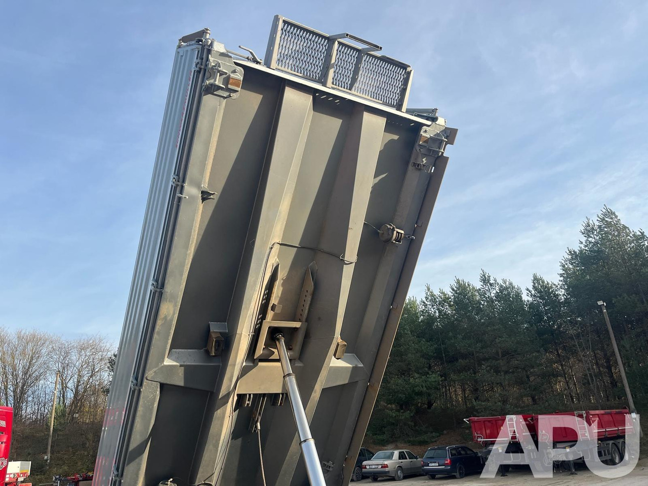 PRZYCZEPA SCHWARZMÜLLER - Sklápěcí přívěs: obrázek 4 PRZYCZEPA SCHWARZMÜLLER - Sklápěcí přívěs: obrázek 4