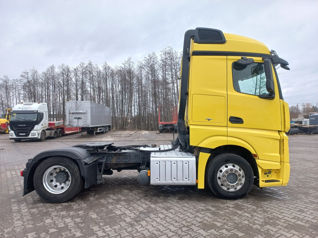 Mercedes-Benz ACTROS 1845 LS - Tahač: obrázek 5 Mercedes-Benz ACTROS 1845 LS - Tahač: obrázek 5