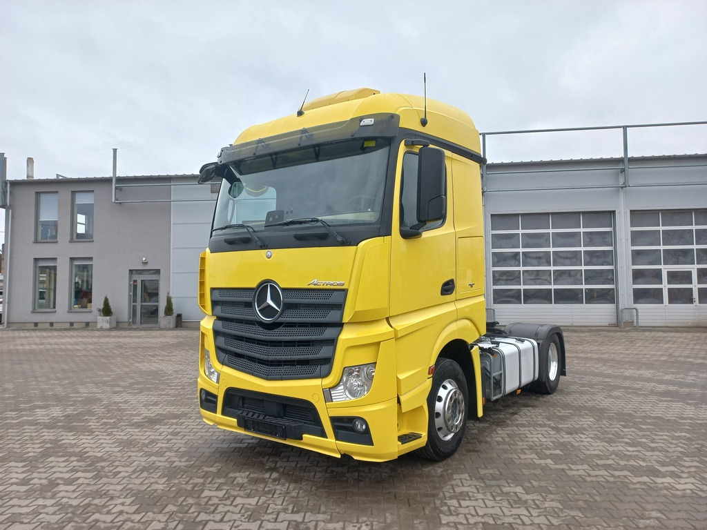 Mercedes-Benz ACTROS 1845 LS - Tahač: obrázek 1 Mercedes-Benz ACTROS 1845 LS - Tahač: obrázek 1