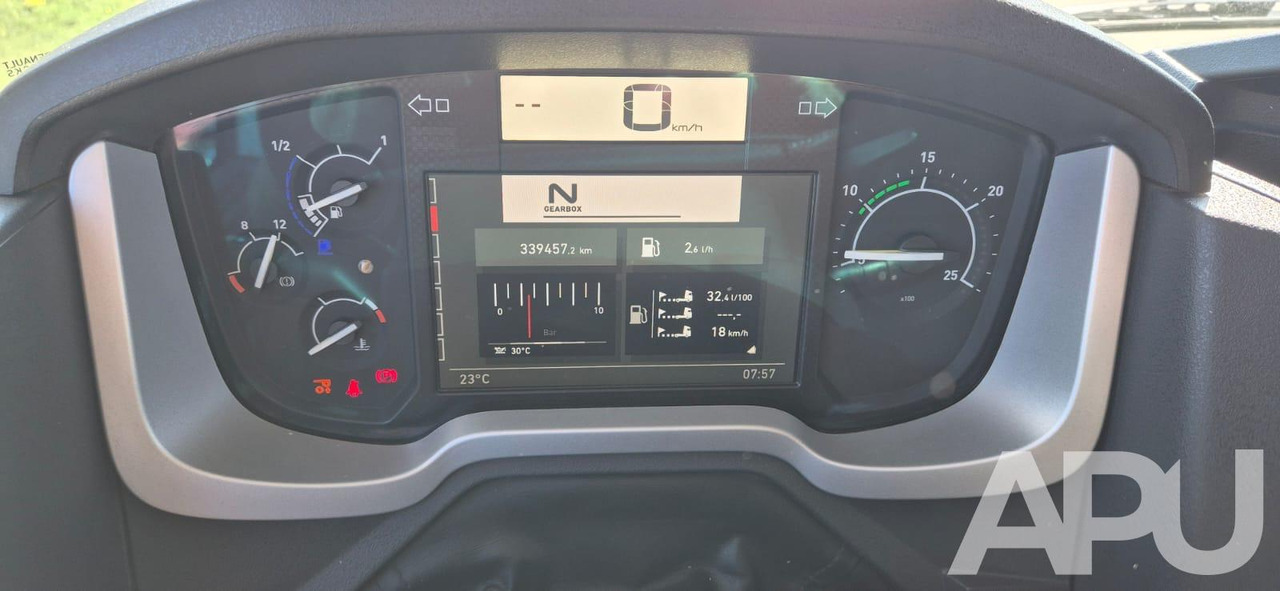 Renault T480 - Tahač: obrázek 4 Renault T480 - Tahač: obrázek 4