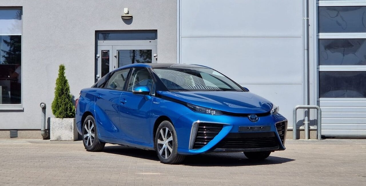 Toyota Mirai - Sedan: obrázek 3 Toyota Mirai - Sedan: obrázek 3