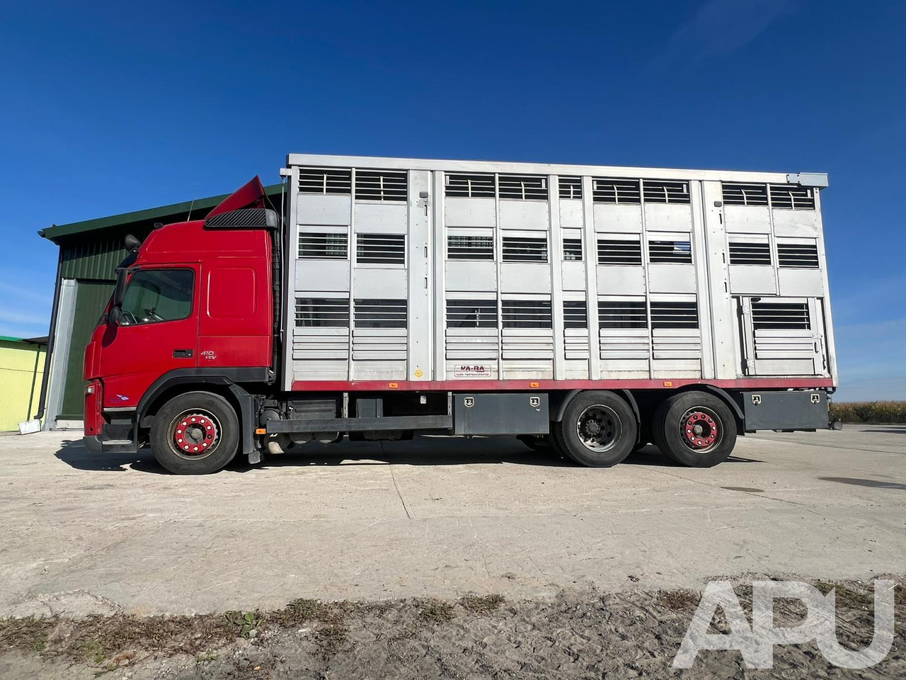 Volvo Fm 410 DO PRZEWOZU BYDŁA - Přepravník zvířat: obrázek 2 Volvo Fm 410 DO PRZEWOZU BYDŁA - Přepravník zvířat: obrázek 2
