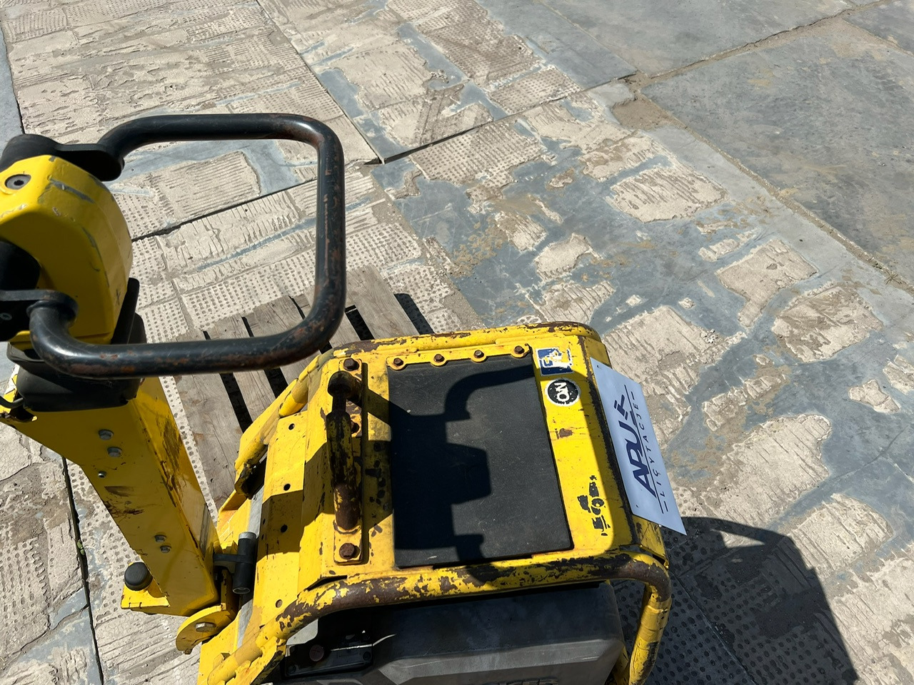 Zagęszczarka WACKER NEUSON - Vibrační deska: obrázek 2 Zagęszczarka WACKER NEUSON - Vibrační deska: obrázek 2