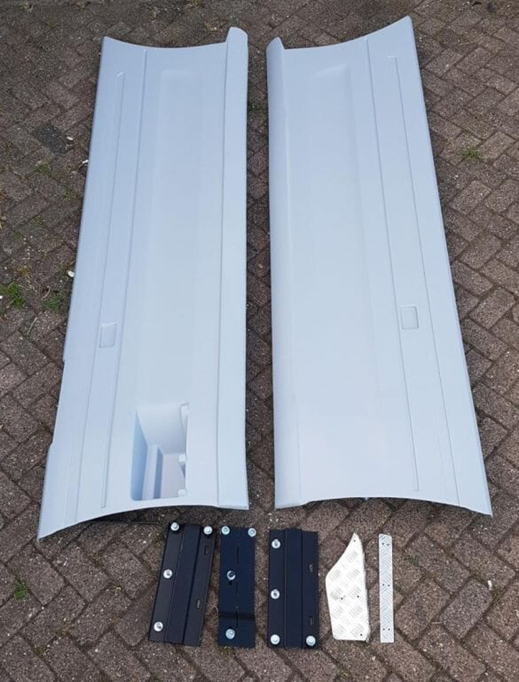 000009 SCANIA R ZIJSKIRT SET WB 3700 EURO 5 NO COLOR => 2013 JAAR - Nárazník pro Nákladní auto: obrázek 3 000009 SCANIA R ZIJSKIRT SET WB 3700 EURO 5 NO COLOR => 2013 JAAR - Nárazník pro Nákladní auto: obrázek 3