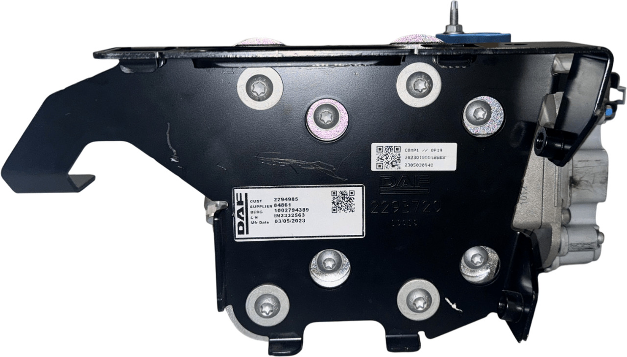 DAF XG AIRCOCOMPRESSOR 2022- MET BEHUIZINGSSCHADE 2294985EXP. - Kompresor pro Nákladní auto: obrázek 5 DAF XG AIRCOCOMPRESSOR 2022- MET BEHUIZINGSSCHADE 2294985EXP. - Kompresor pro Nákladní auto: obrázek 5