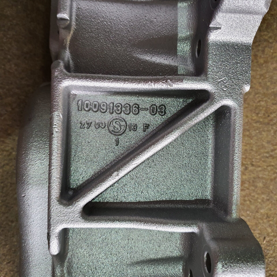 MAN RECIRKULATOR.REG.TGX-2 MET GEREVISEERDE KLEP 51081007192R + STATIE €450 - Chladič EGR pro Nákladní auto: obrázek 3 MAN RECIRKULATOR.REG.TGX-2 MET GEREVISEERDE KLEP 51081007192R + STATIE €450 - Chladič EGR pro Nákladní auto: obrázek 3