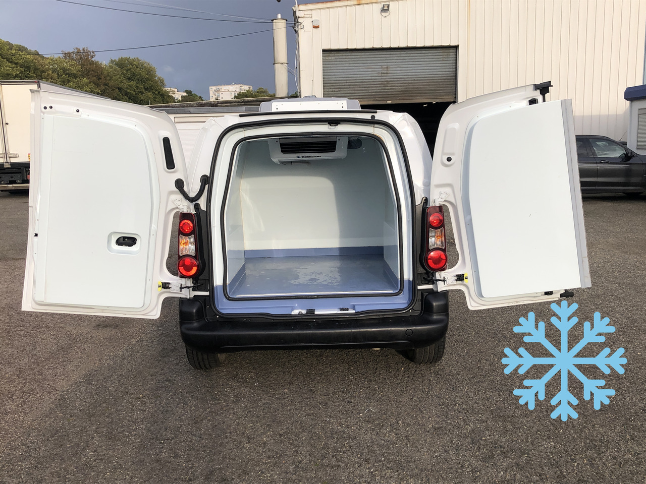Citroën Berlingo Frigorifique - Chladící dodávka: obrázek 5 Citroën Berlingo Frigorifique - Chladící dodávka: obrázek 5