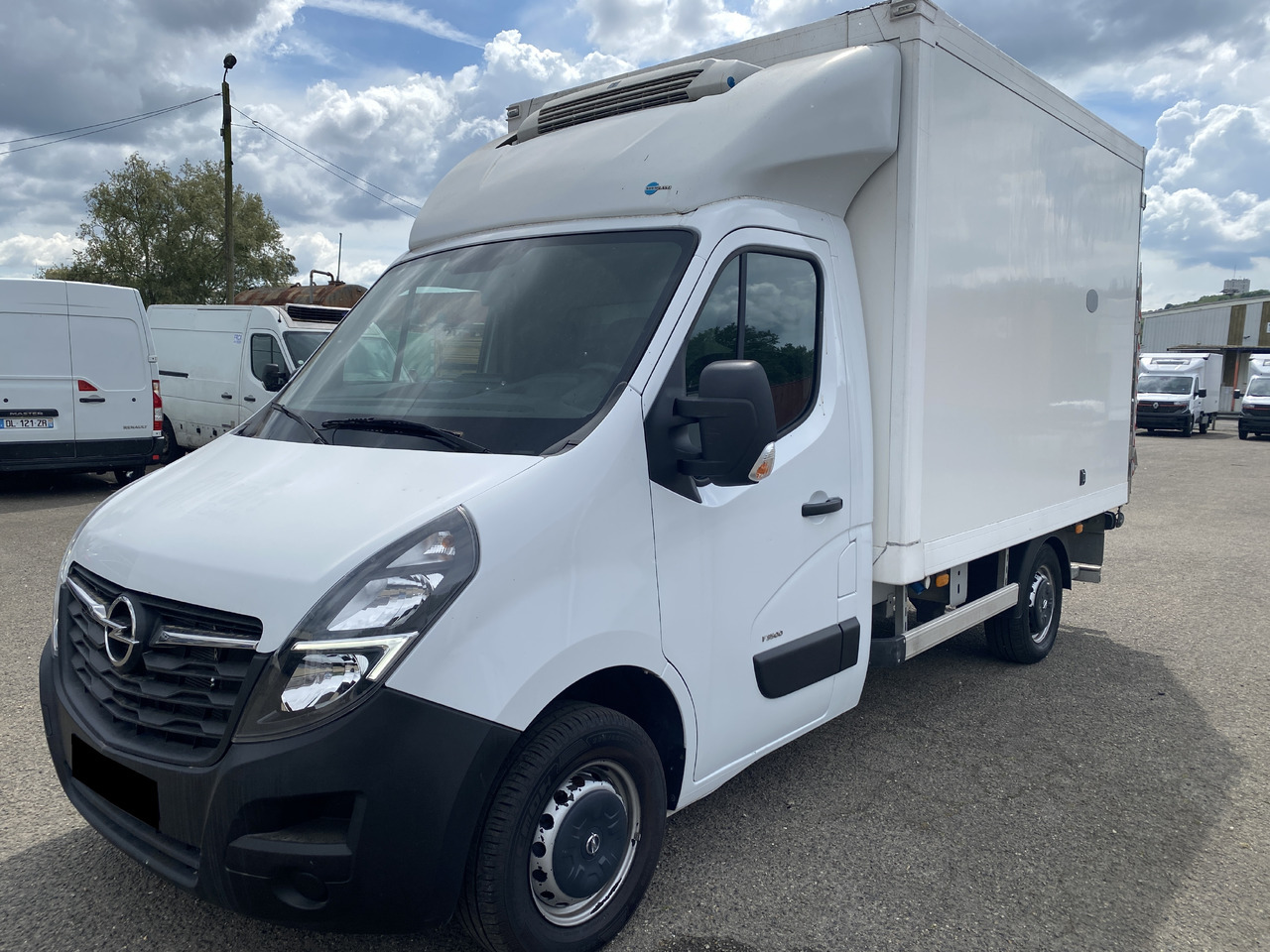 Opel Movano 145 ch diesel - Chladící dodávka: obrázek 1 Opel Movano 145 ch diesel - Chladící dodávka: obrázek 1