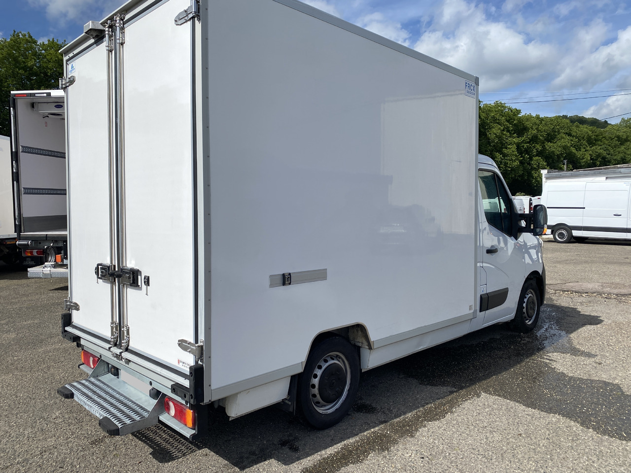 Chladící dodávka pro dopravu potravin RENAULT master: obrázek 8