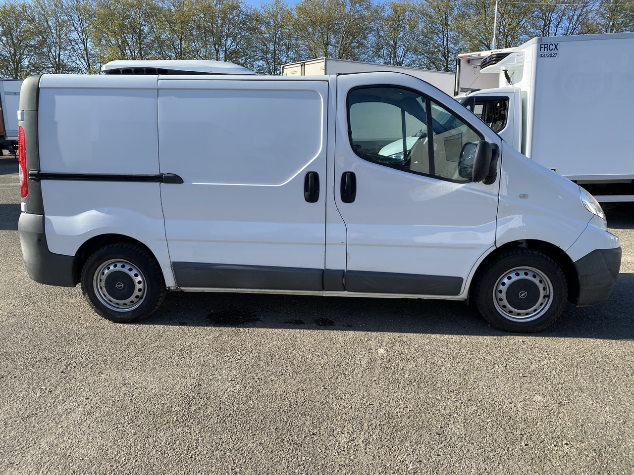 RENAULT trafic frigo - Chladící dodávka: obrázek 2 RENAULT trafic frigo - Chladící dodávka: obrázek 2