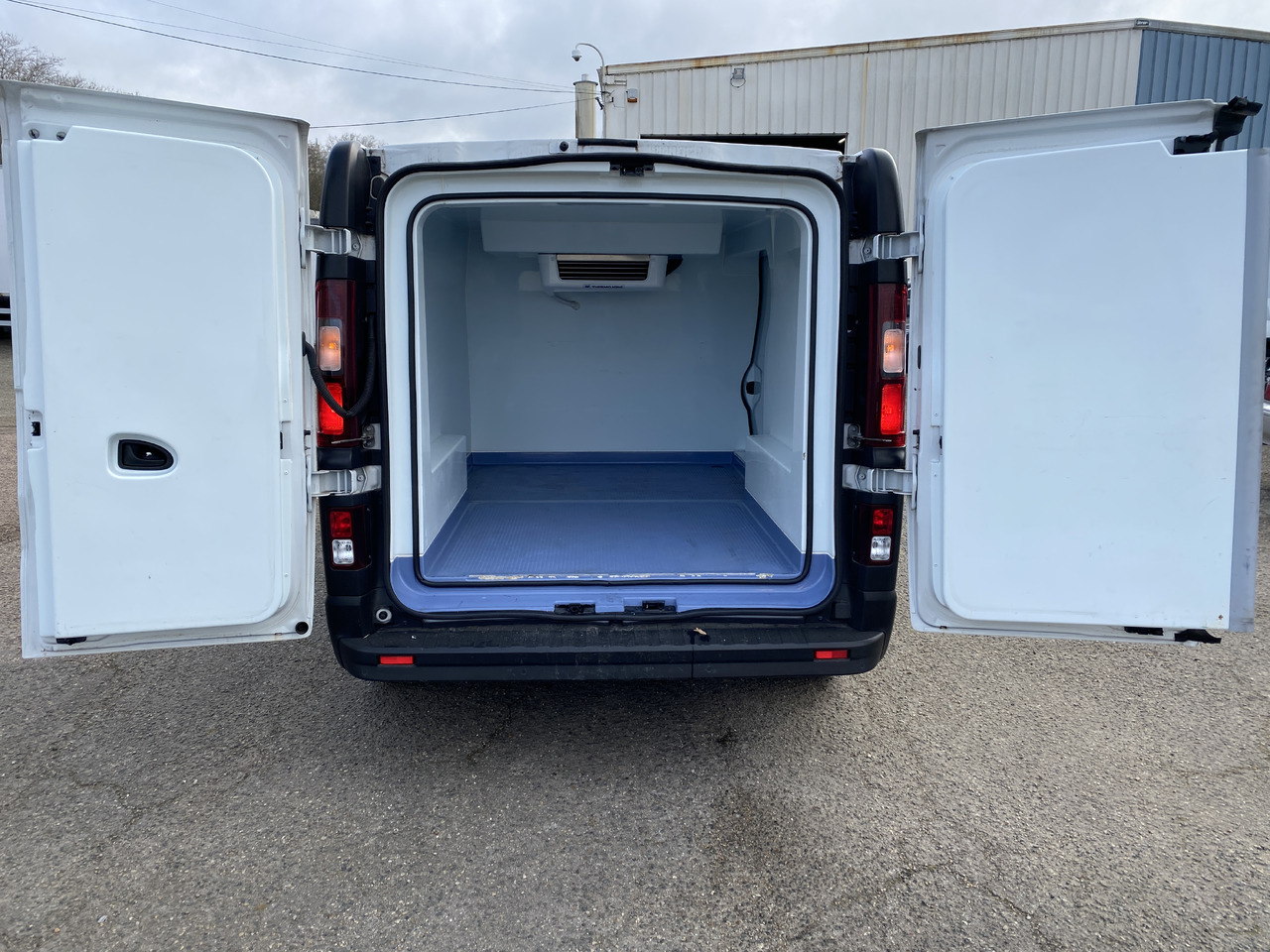 Renault Trafic - Chladící dodávka: obrázek 5 Renault Trafic - Chladící dodávka: obrázek 5