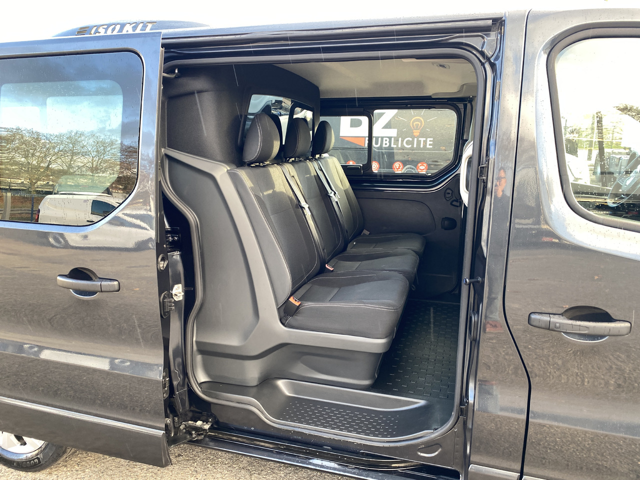 Renault Trafic trafic - Chladící dodávka, Dodávka s dvojitou kabinou: obrázek 4 Renault Trafic trafic - Chladící dodávka, Dodávka s dvojitou kabinou: obrázek 4