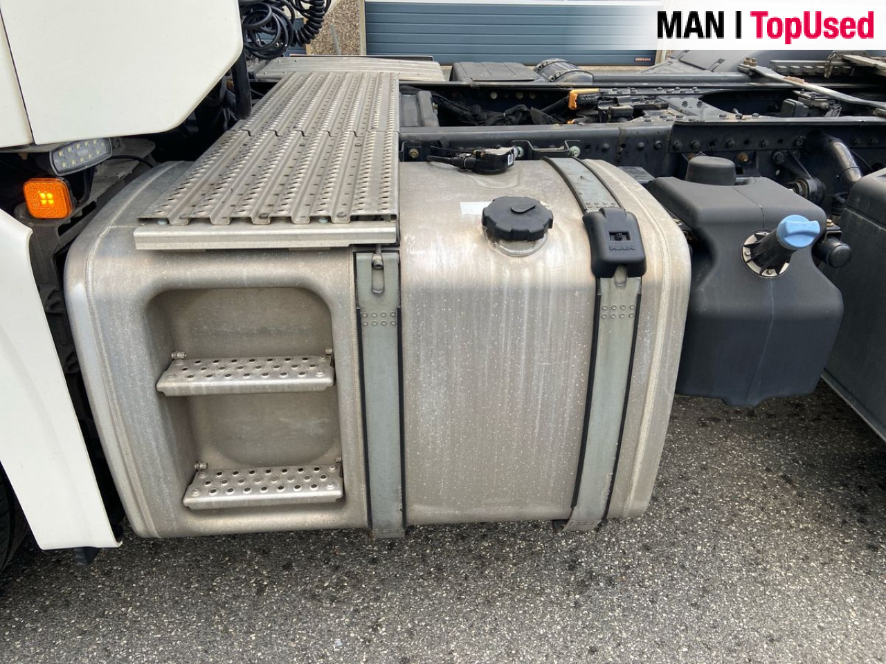 MAN TGX 28.510 6x2=2 BL SA "Retarder" - Tahač: obrázek 5 MAN TGX 28.510 6x2=2 BL SA "Retarder" - Tahač: obrázek 5