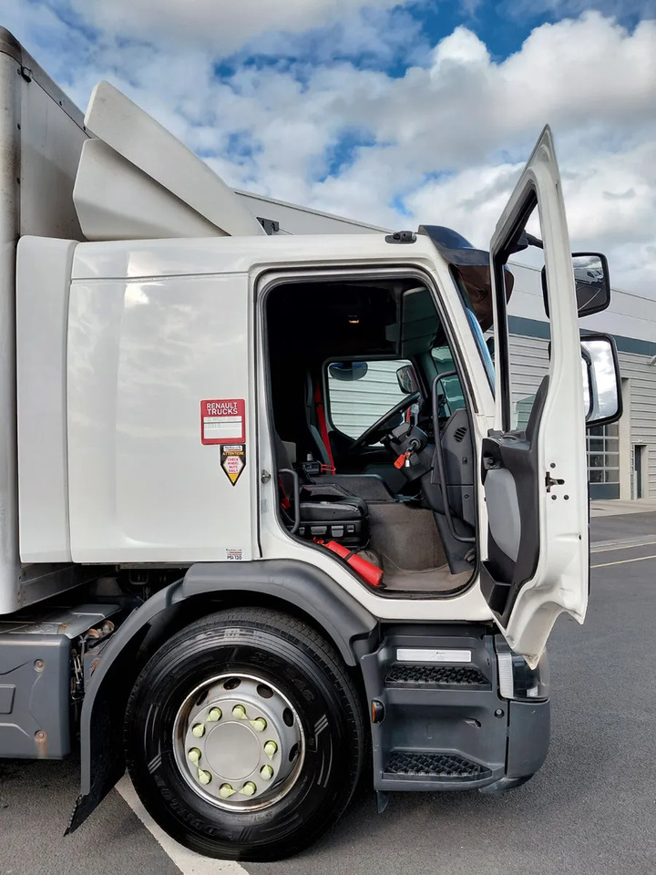 2019 Renault D18 Wide 4×2 18 Tonne - Skříňový nákladní auto: obrázek 3 2019 Renault D18 Wide 4×2 18 Tonne - Skříňový nákladní auto: obrázek 3