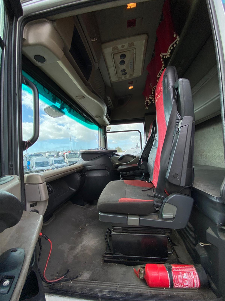 Tahač 2013 Renault Magnum 480 4×2: obrázek 8