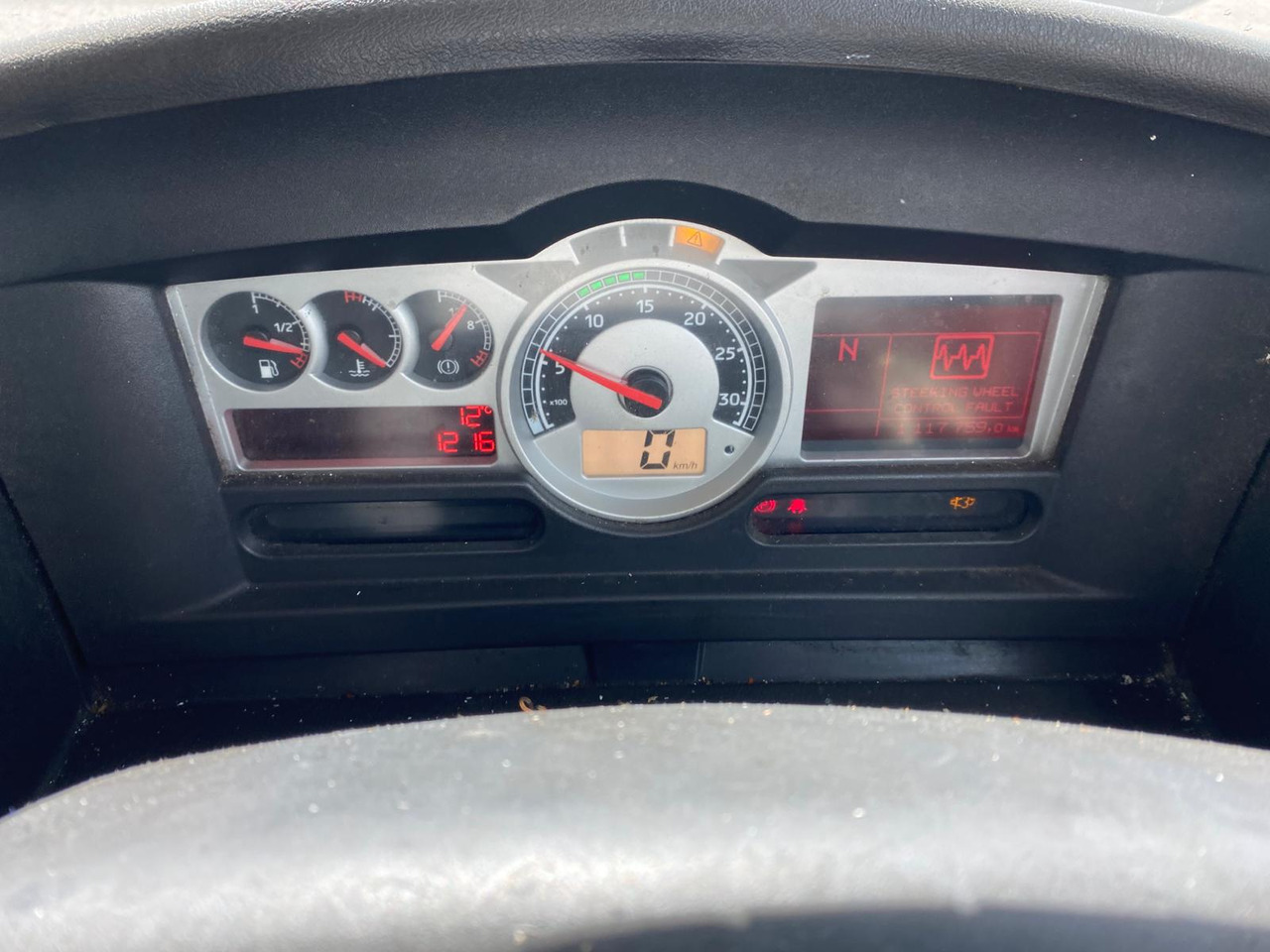 Tahač 2013 Renault Magnum 480 4×2: obrázek 12
