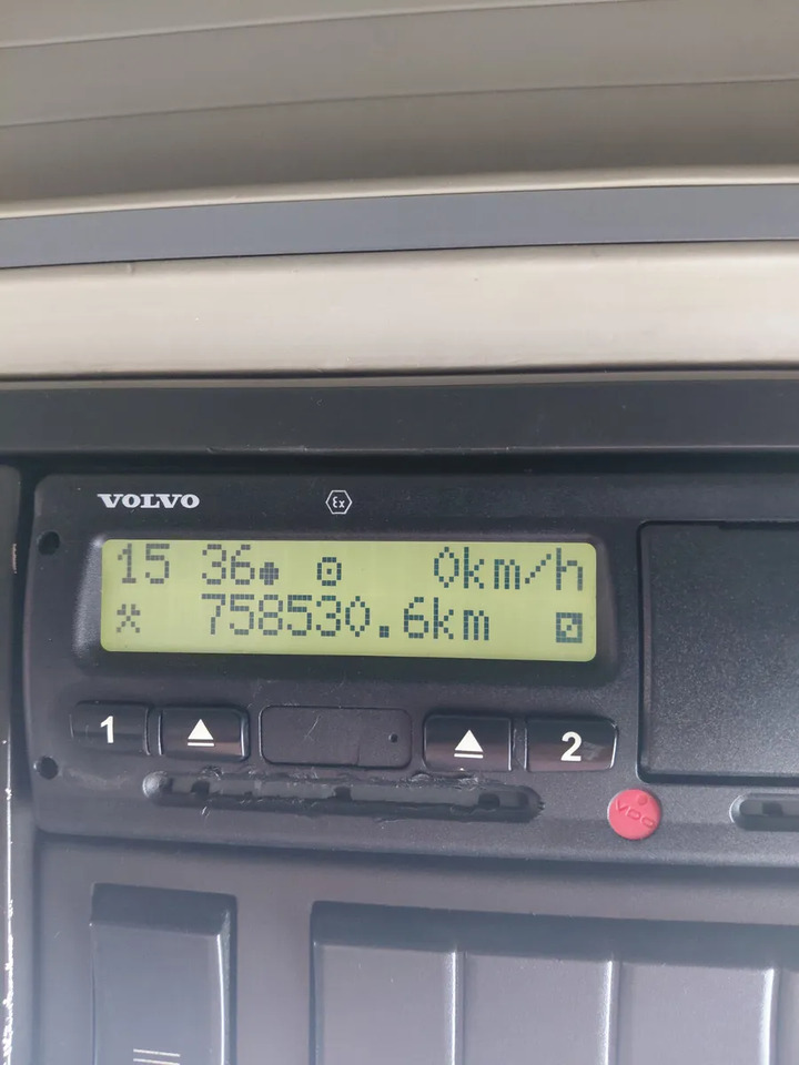 2016 Volvo FH460 Globetrotter - Tahač: obrázek 3 2016 Volvo FH460 Globetrotter - Tahač: obrázek 3