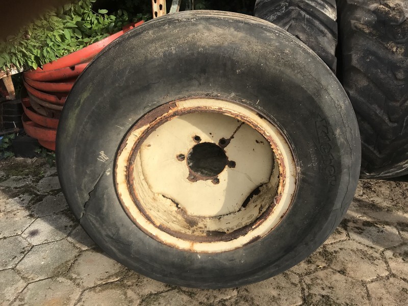 1195x400-22 wiel - Kompletní kolo pro Zemědělská technika: obrázek 1 1195x400-22 wiel - Kompletní kolo pro Zemědělská technika: obrázek 1