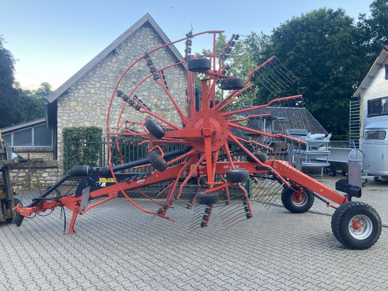 Kuhn GA8731 - Obraceč/ Shrnovač: obrázek 5 Kuhn GA8731 - Obraceč/ Shrnovač: obrázek 5