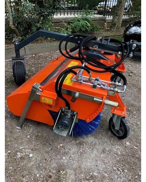Plus 590-150 Tuchel - Zametač pro Zemědělská technika: obrázek 4 Plus 590-150 Tuchel - Zametač pro Zemědělská technika: obrázek 4